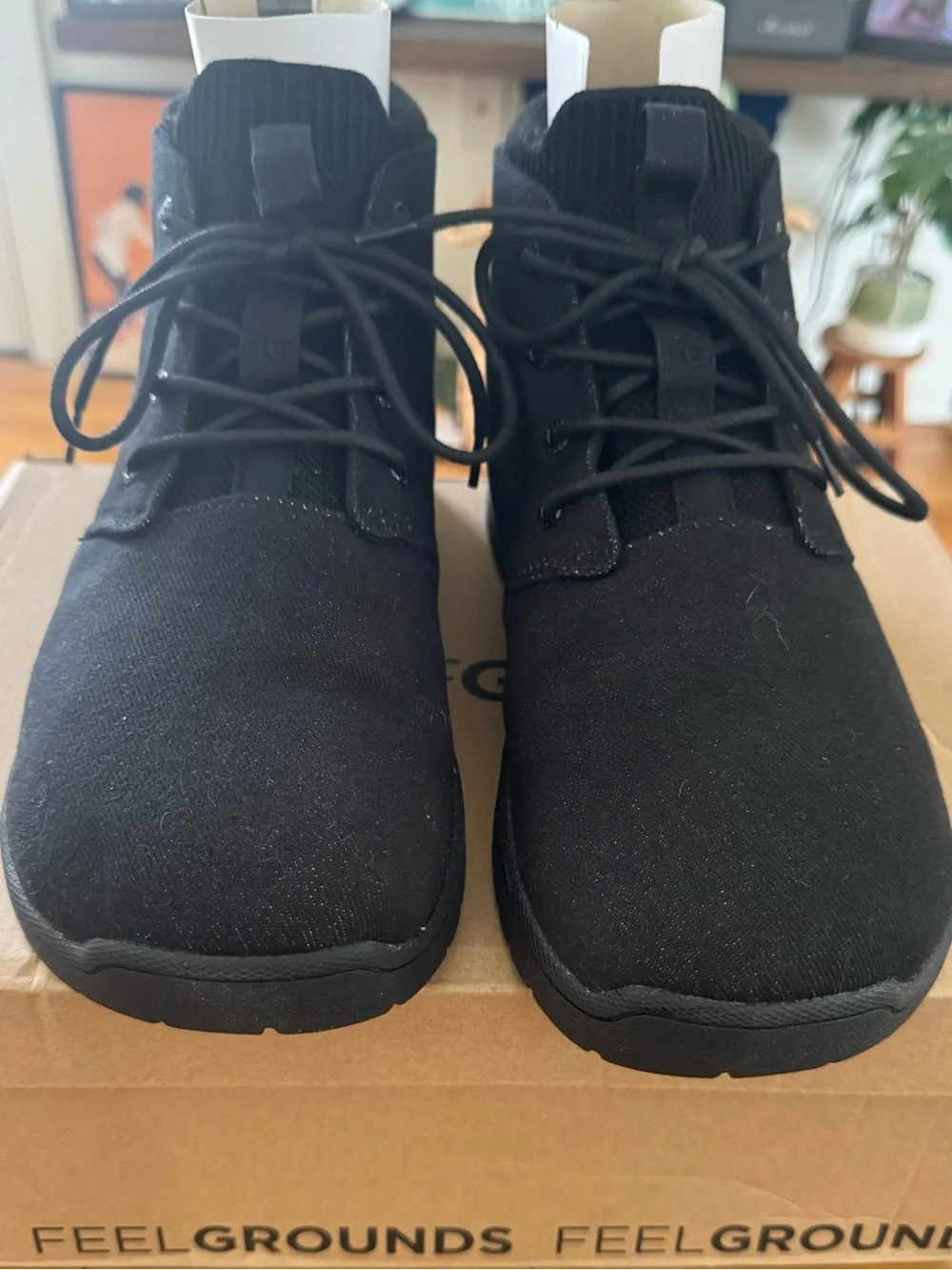 Feelgrounds Men's Black Lace-Up Chukka Boots Size 11